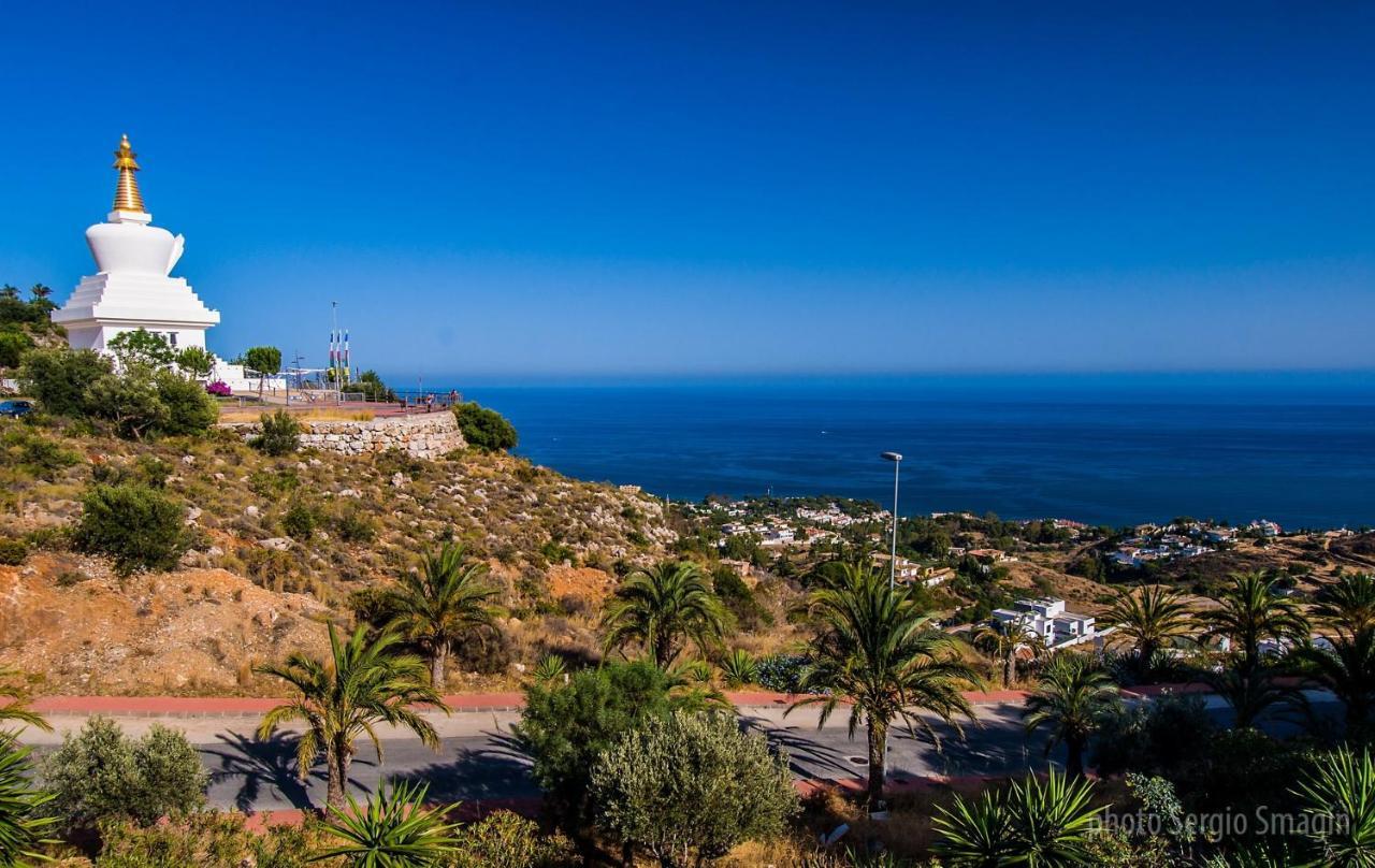 712 Iris Apartamentos - Vista Al Mar - A 10 Min De La Playa Caminando Y 5 Min Del Centro Benalmádena Eksteriør billede